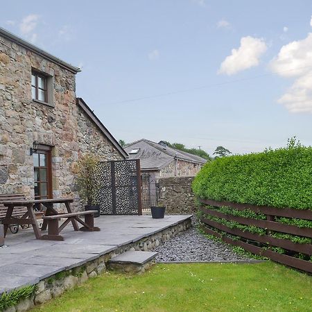 Hen Stabl - 16983 Villa Brynsiencyn Exterior photo